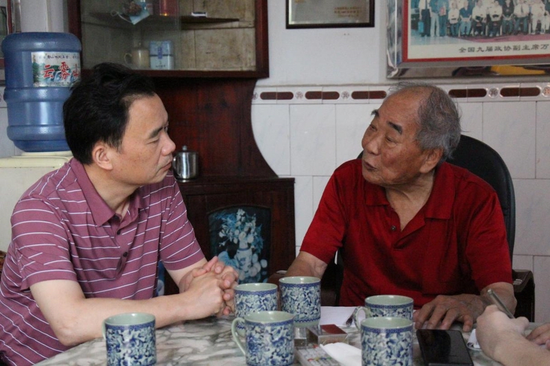 邵陽(yáng)市檔案館編纂的《百年風(fēng)華 邵陽(yáng)紅色檔案記憶（1921～2021）》正式送交出版社審稿