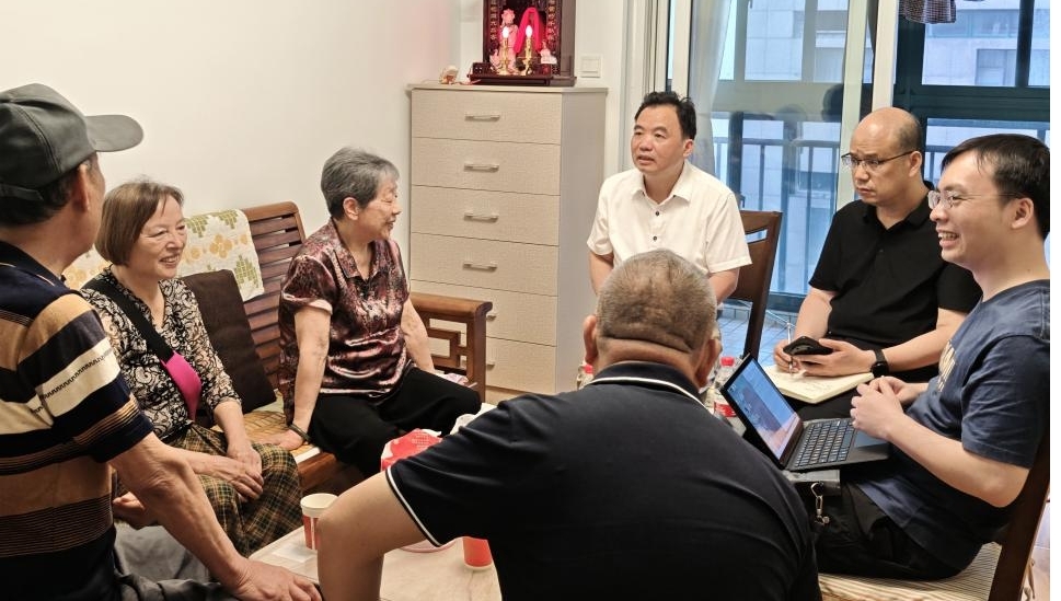 邵陽市檔案館為編纂《寶慶碼頭》再赴武漢征集檔案